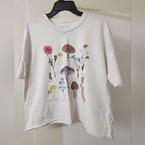 Fifth Sun Flower And Mushroom T-shirt White (Women's XL)